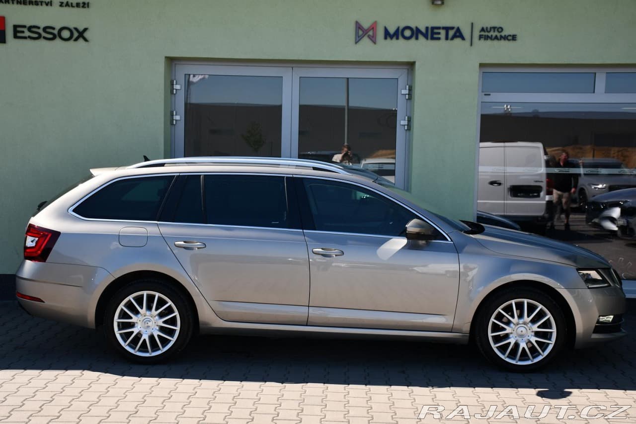 2018 Škoda OCTAVIA - 12