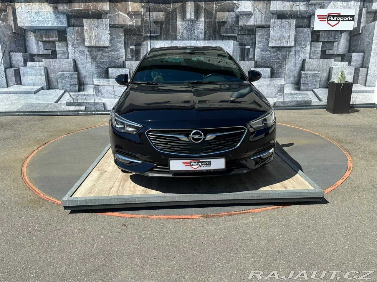 2017 Opel INSIGNIA - 2