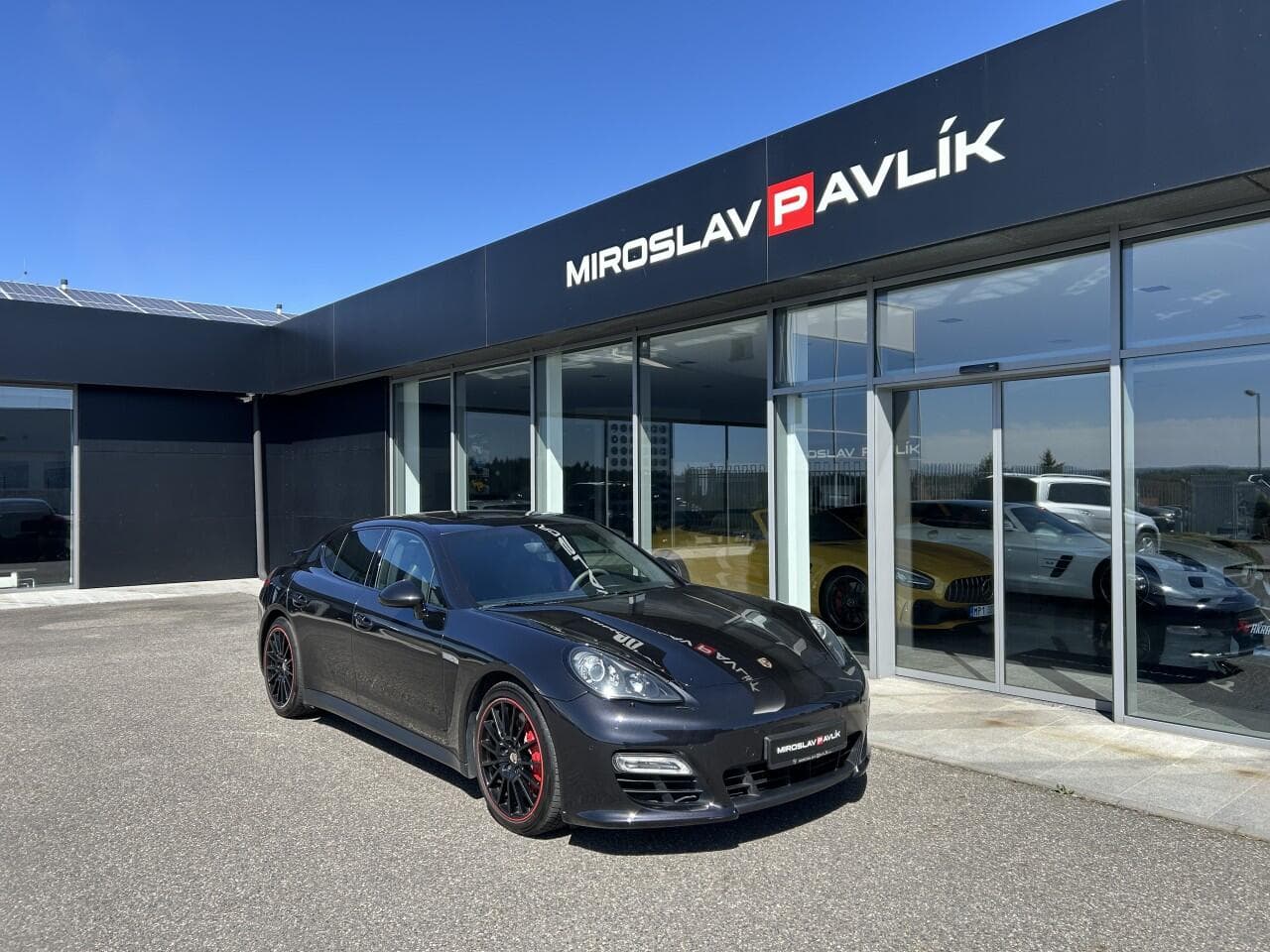 2012 Porsche PANAMERA