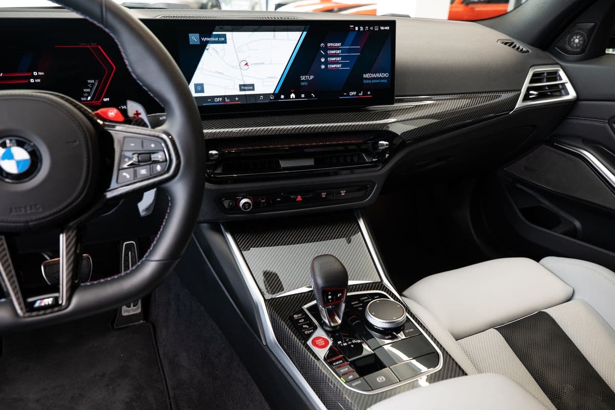 2025 BMW M3 - 12