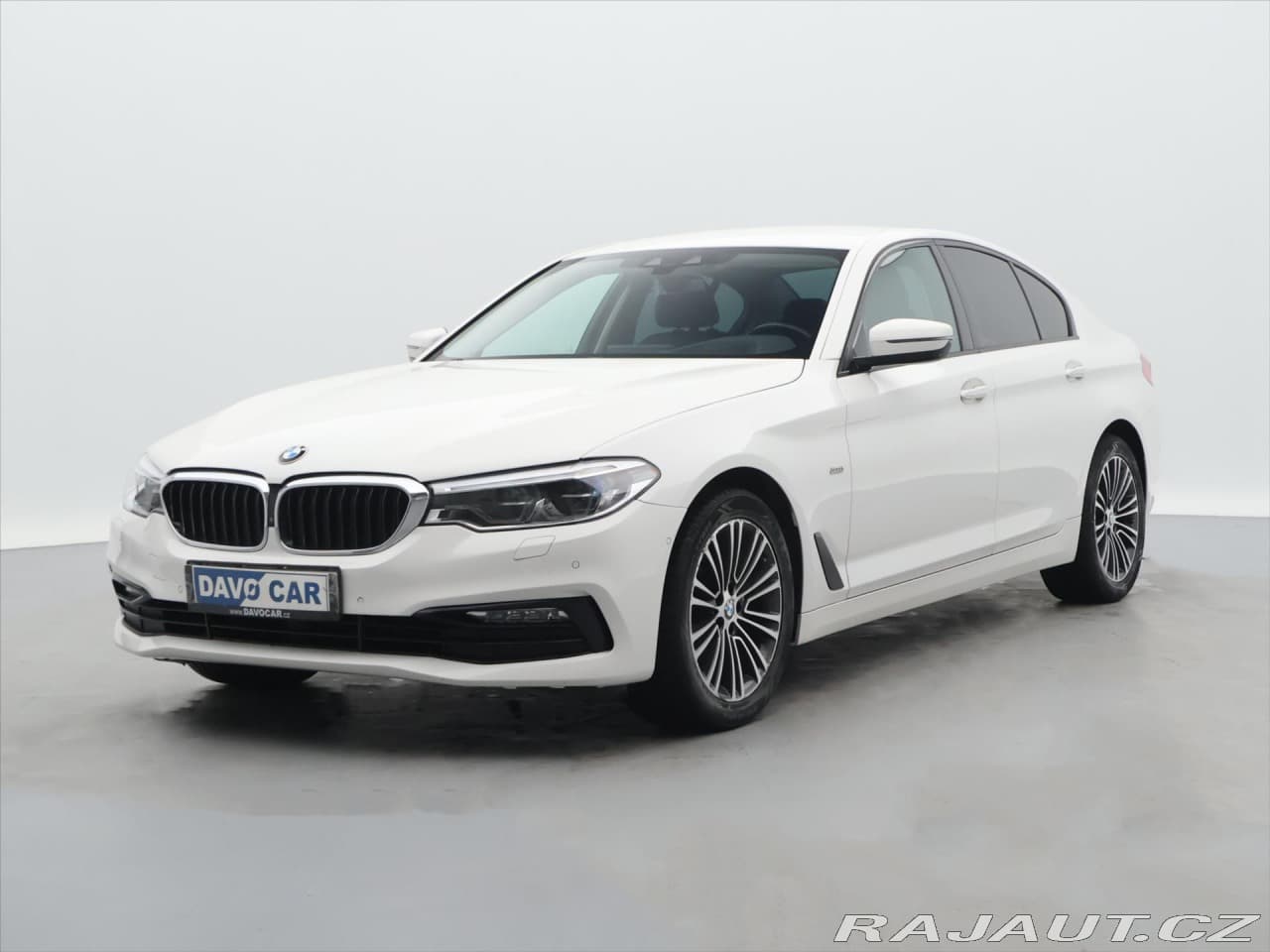 2018 BMW 5-SERIES - 3
