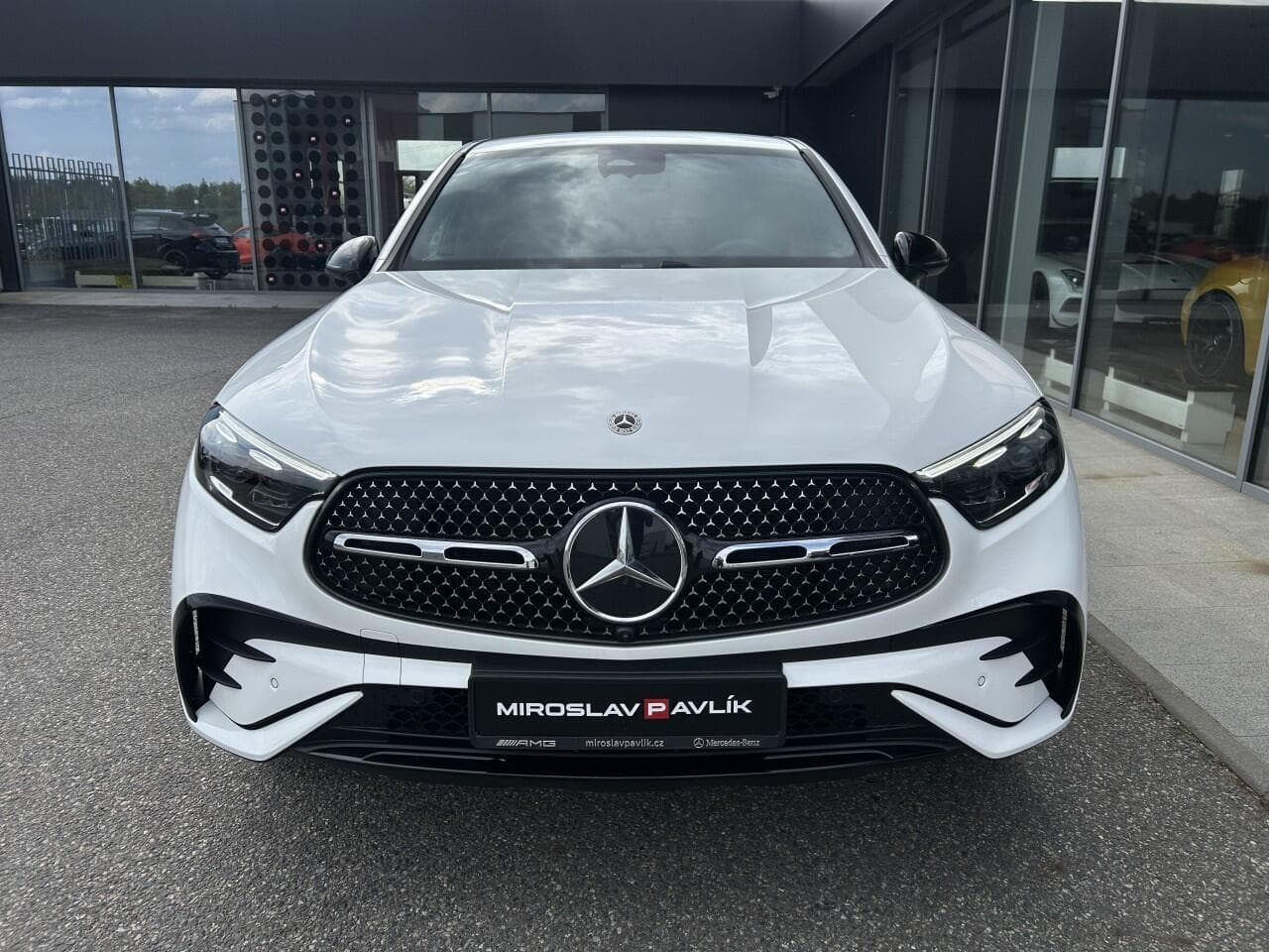2025 Mercedes-Benz GLC - 2