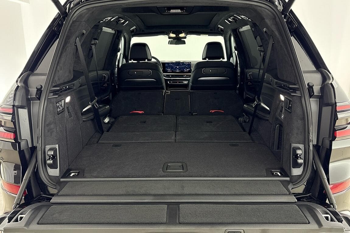 2026 BMW X7 - 11