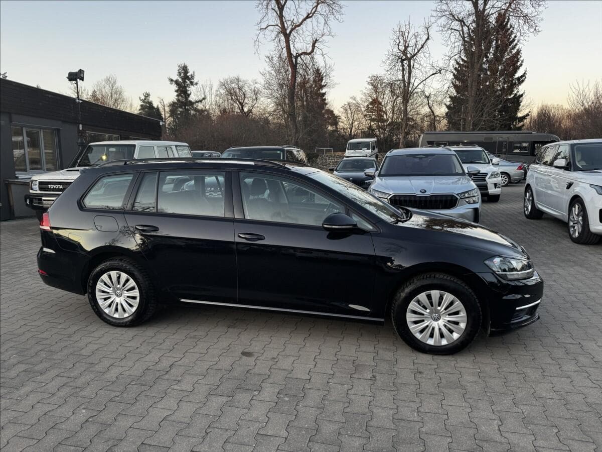 2019 Volkswagen GOLF - 4