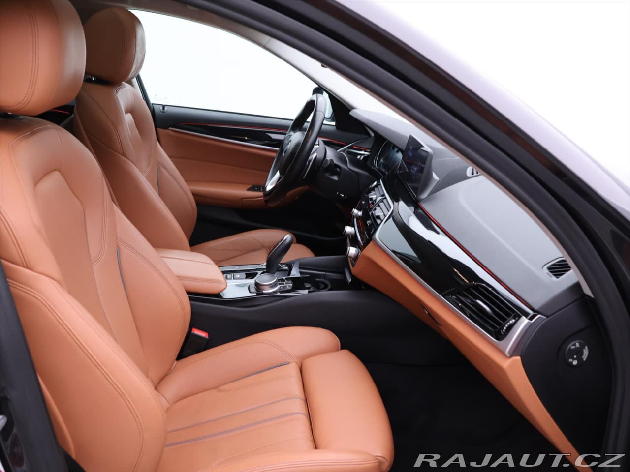 2017 BMW 5-SERIES - 14