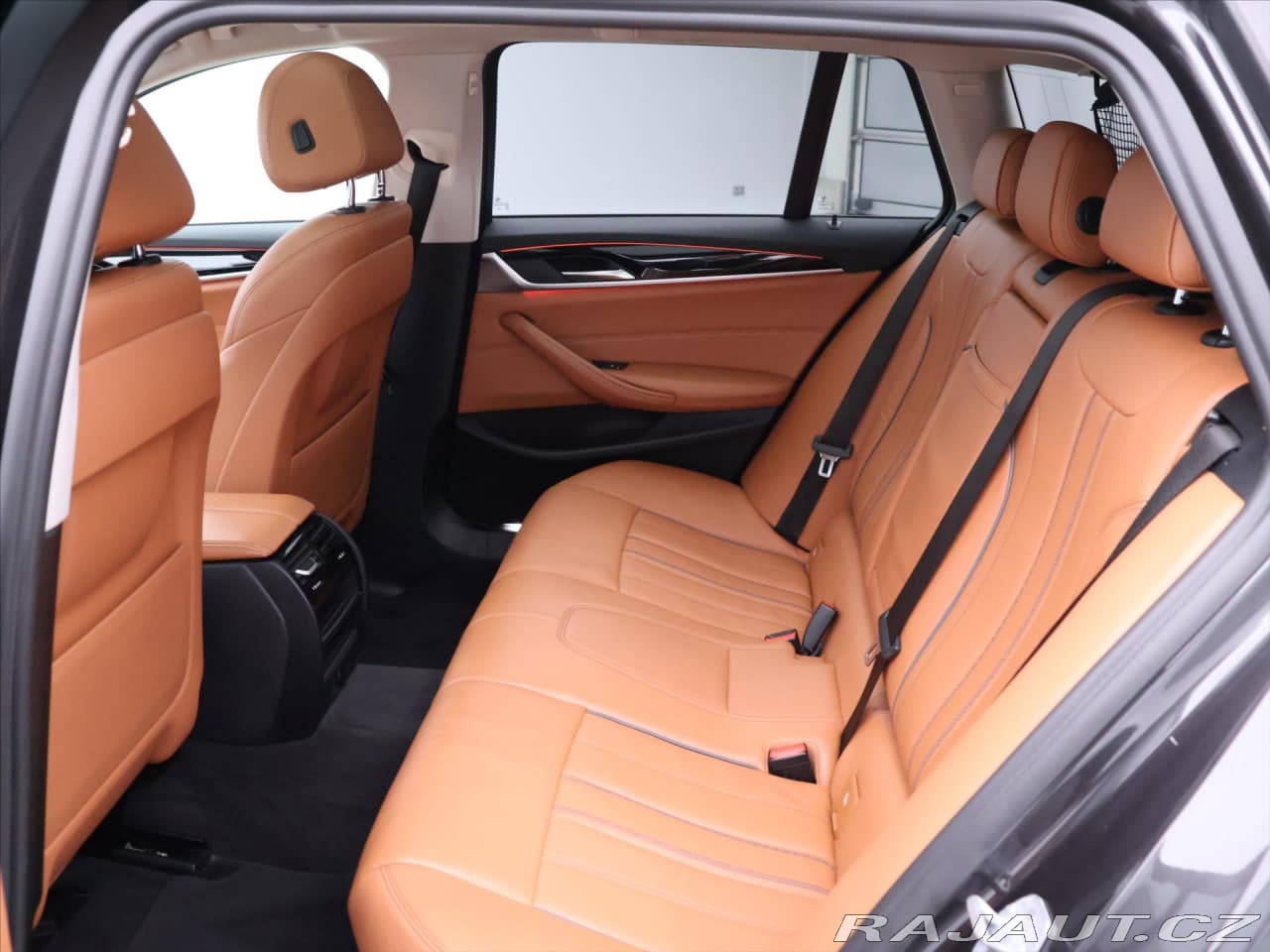 2017 BMW 5-SERIES - 16