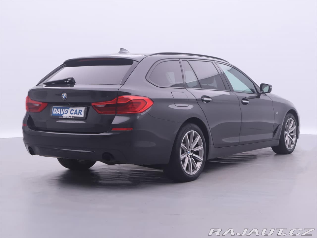 2017 BMW 5-SERIES - 7