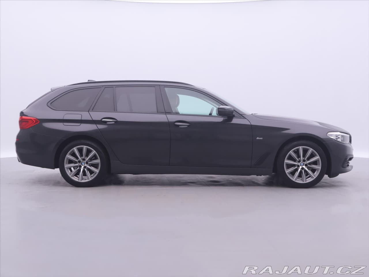 2017 BMW 5-SERIES - 8