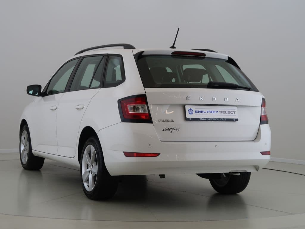 2021 Škoda FABIA - 8