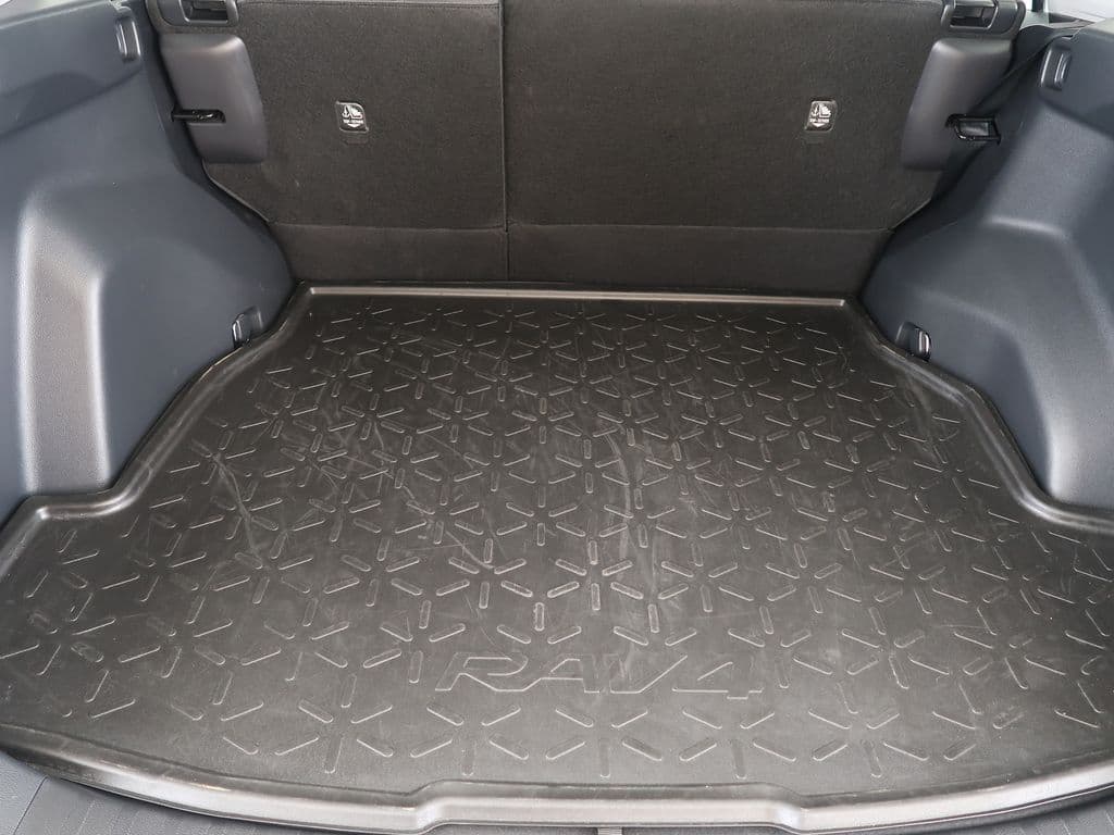 2023 Toyota RAV4 - 11
