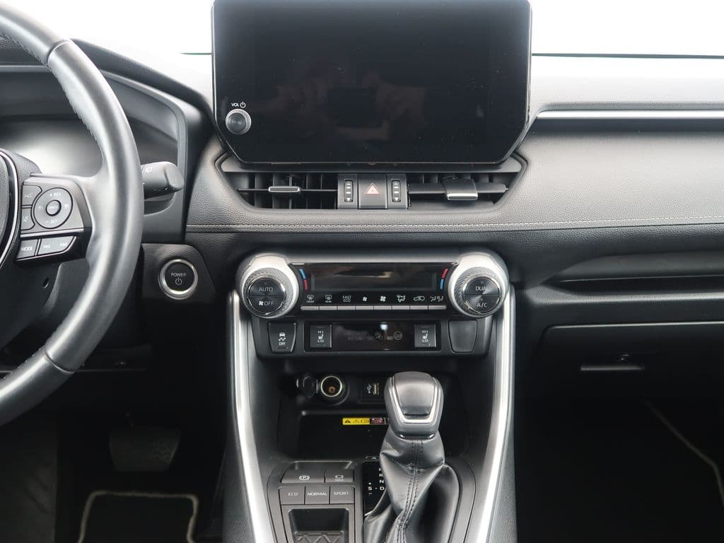 2023 Toyota RAV4 - 17