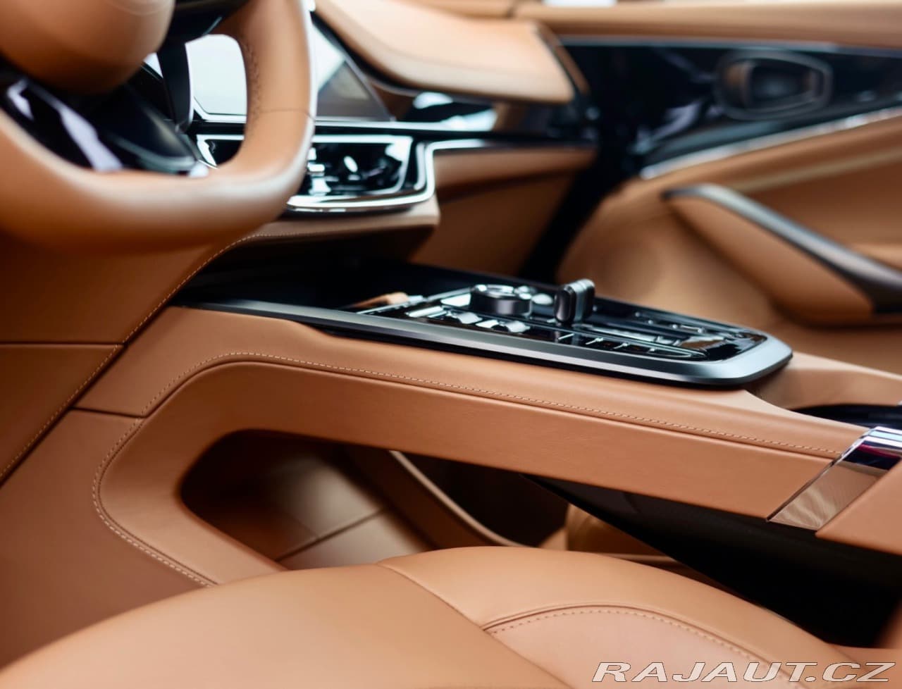 2025 Aston Martin DBX - 20