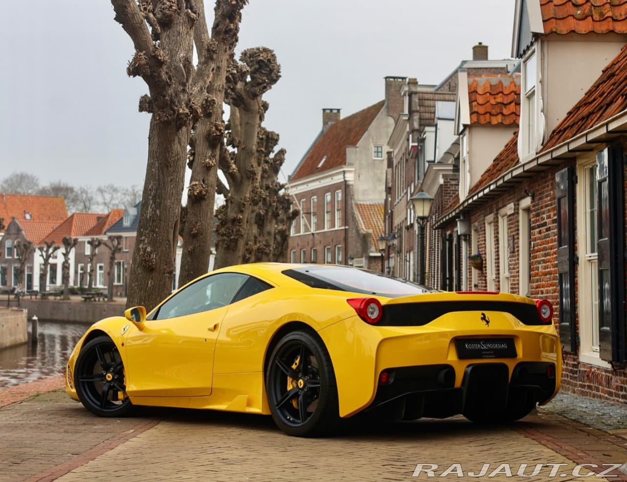 2015 Ferrari 458 - 2