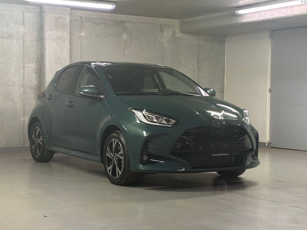 2025 Toyota YARIS - 3