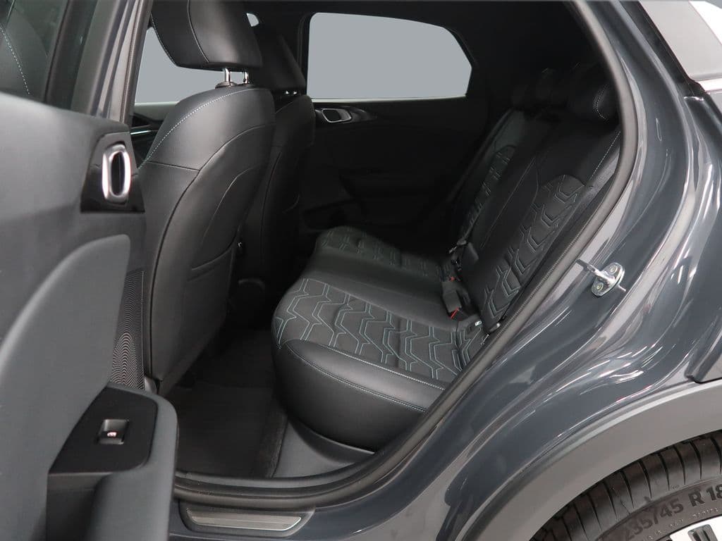 2026 Kia XCEED - 10