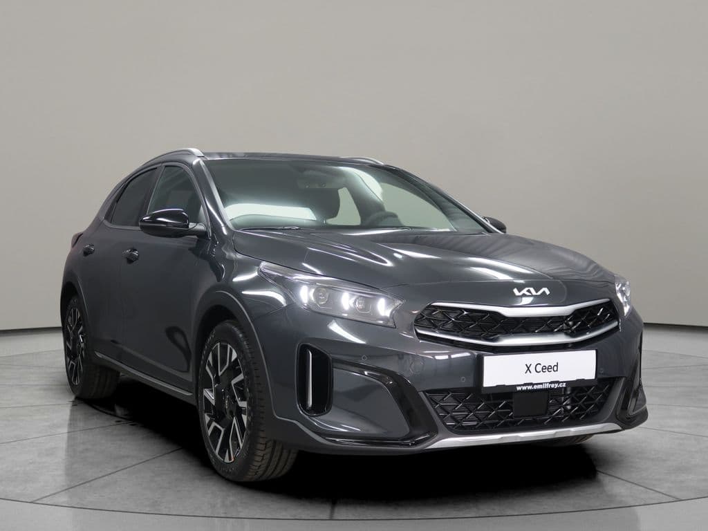 2026 Kia XCEED - 3