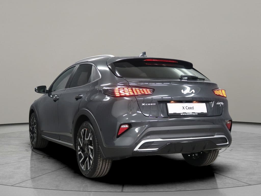 2026 Kia XCEED - 6