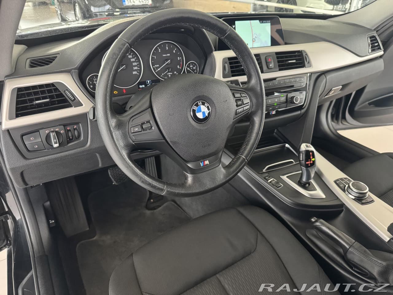 2018 BMW 3-SERIES - 9