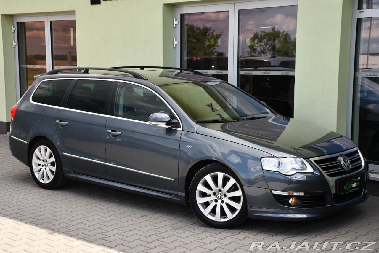 2010 Volkswagen PASSAT - 2