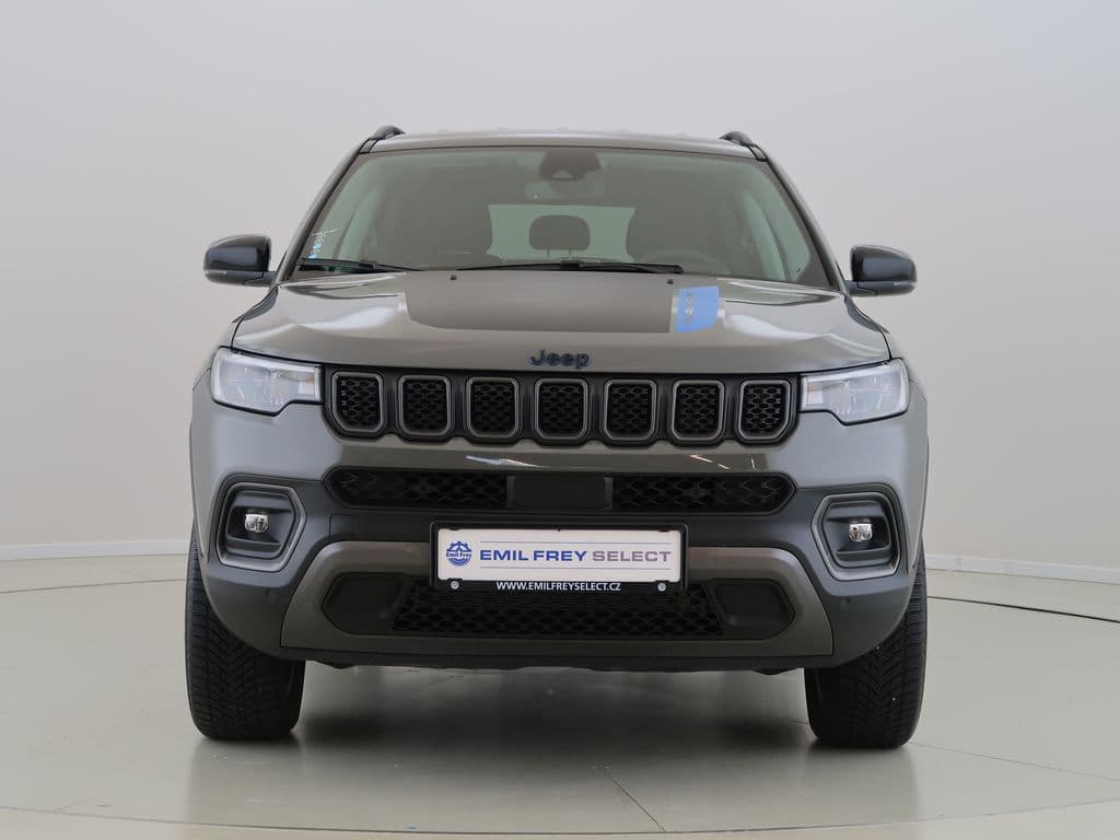 2023 Jeep COMPASS - 2