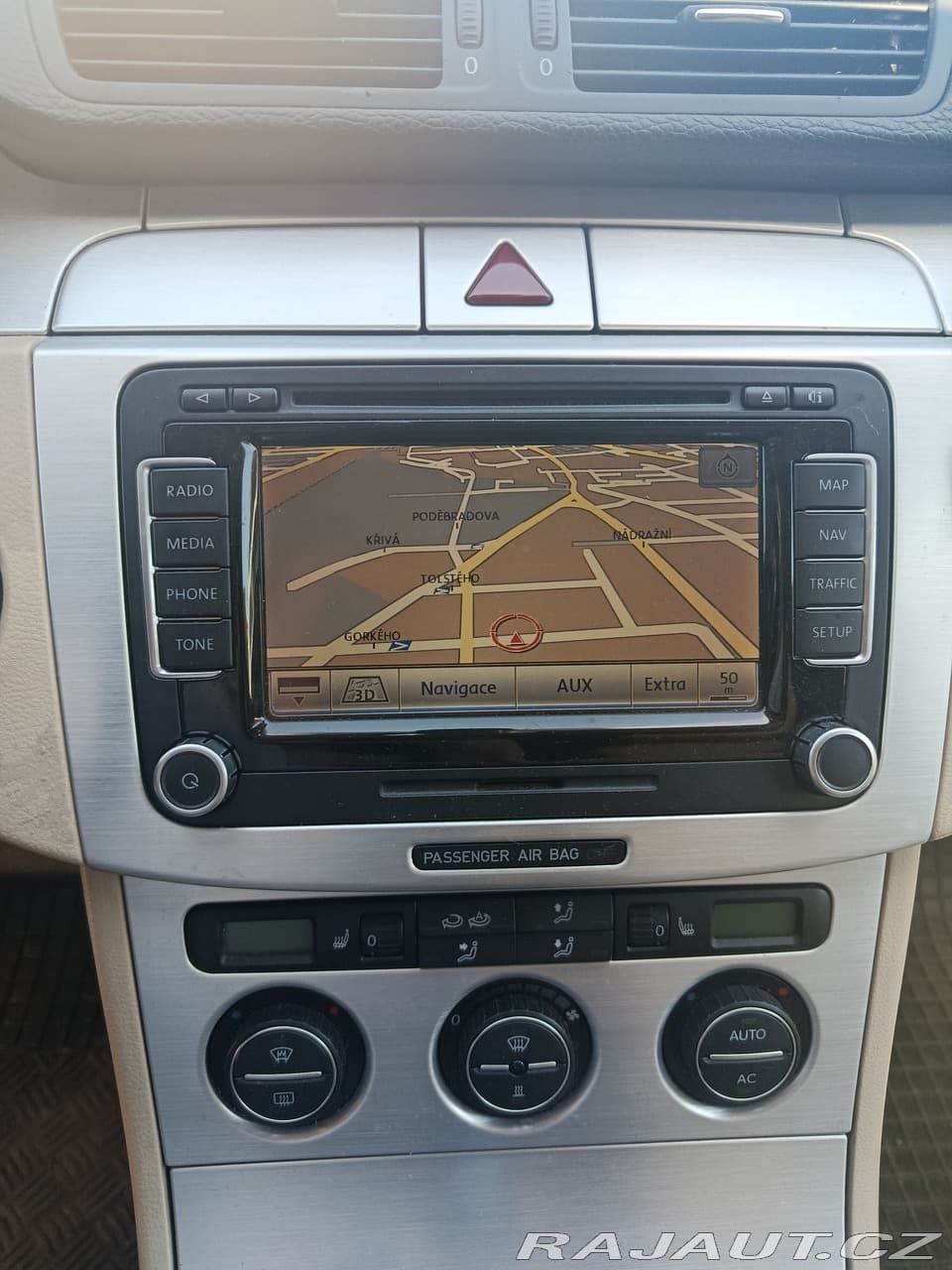 2009 Volkswagen PASSAT - 15