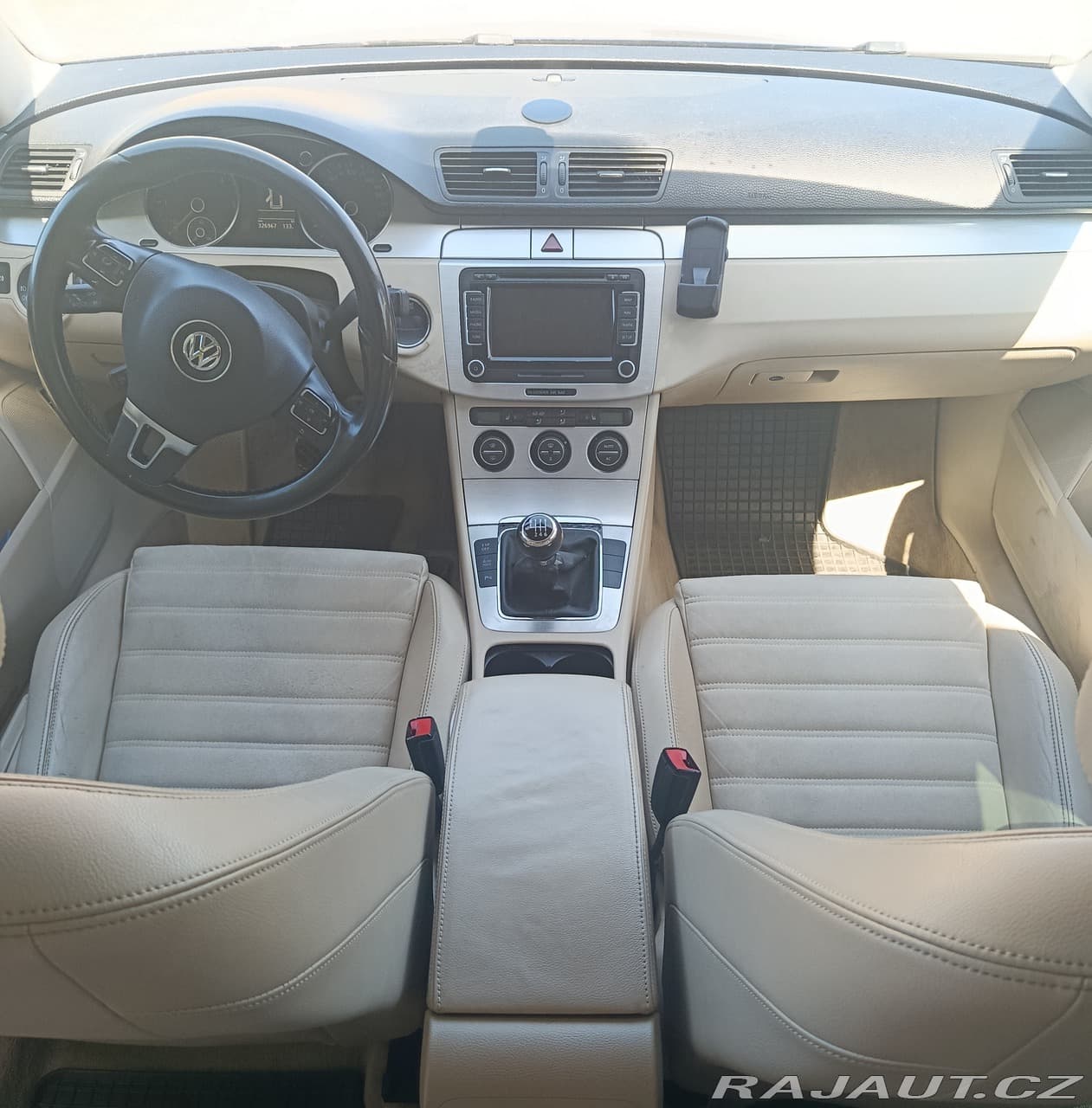 2009 Volkswagen PASSAT - 9