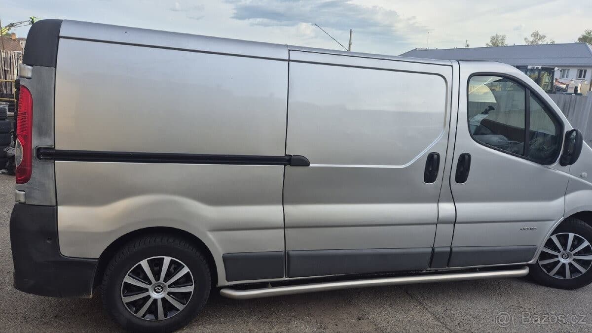 2010 Renault TRAFIC - 23