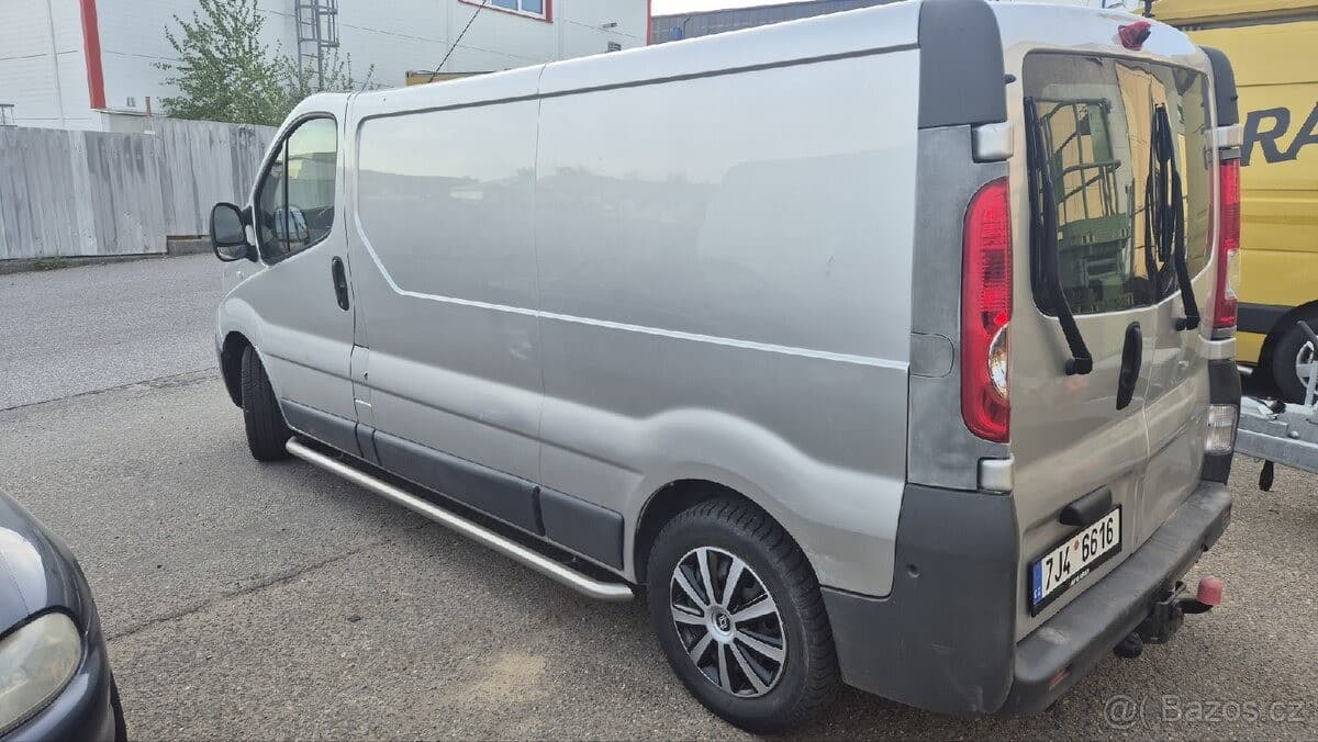 2010 Renault TRAFIC - 29