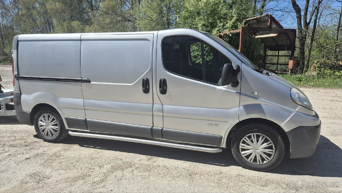 2010 Renault TRAFIC - 3