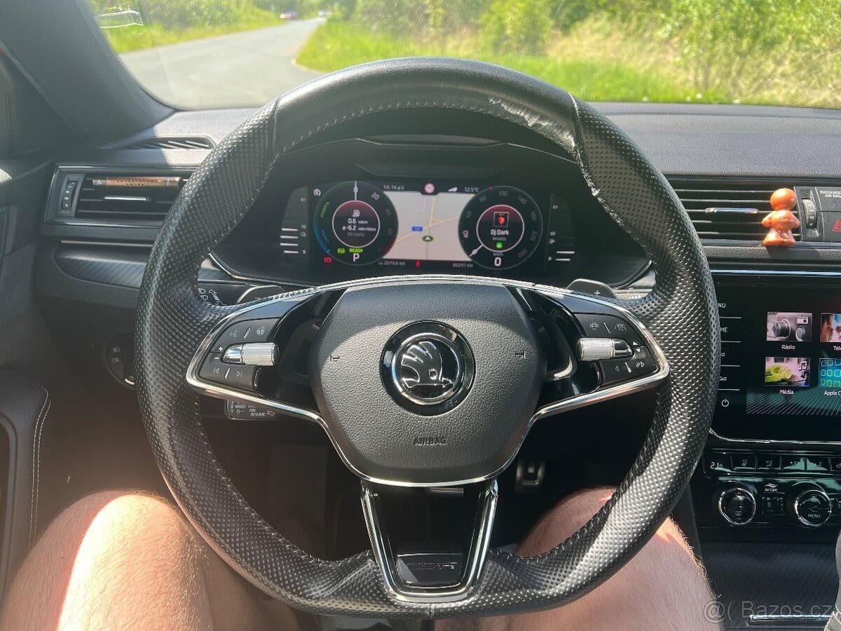 2021 Škoda SUPERB - 19