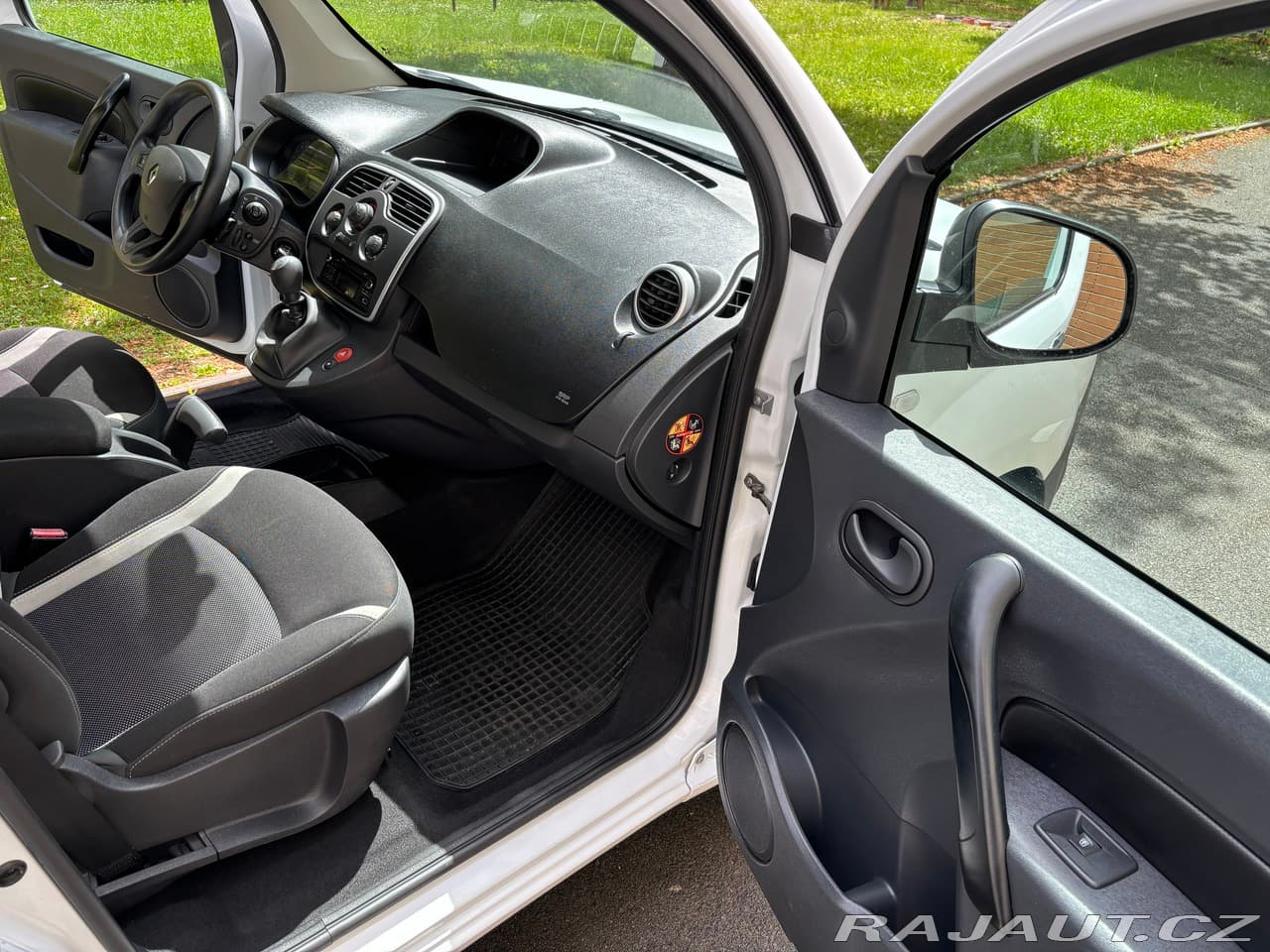 2015 Renault KANGOO - 31