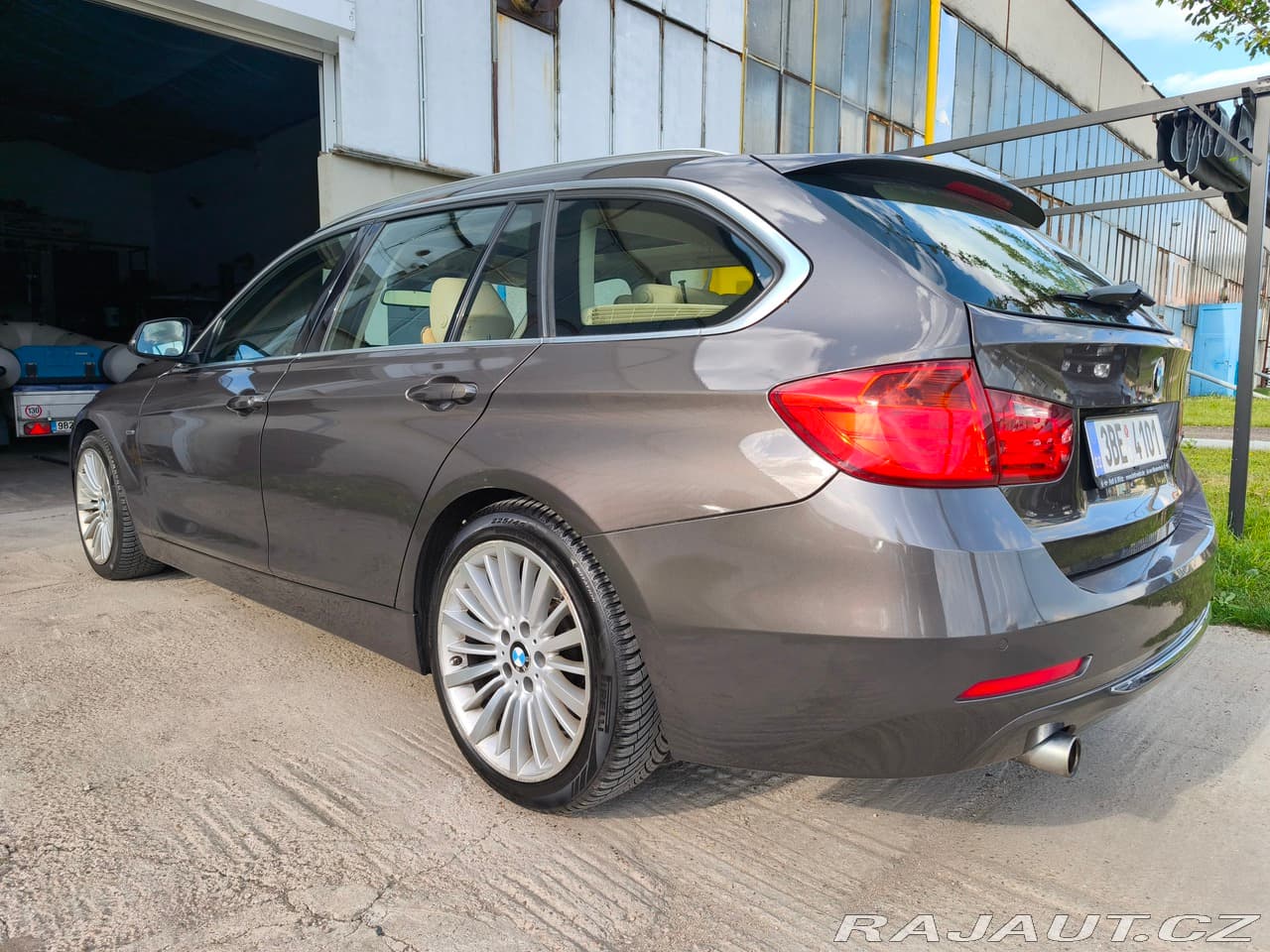 2015 BMW 3-SERIES