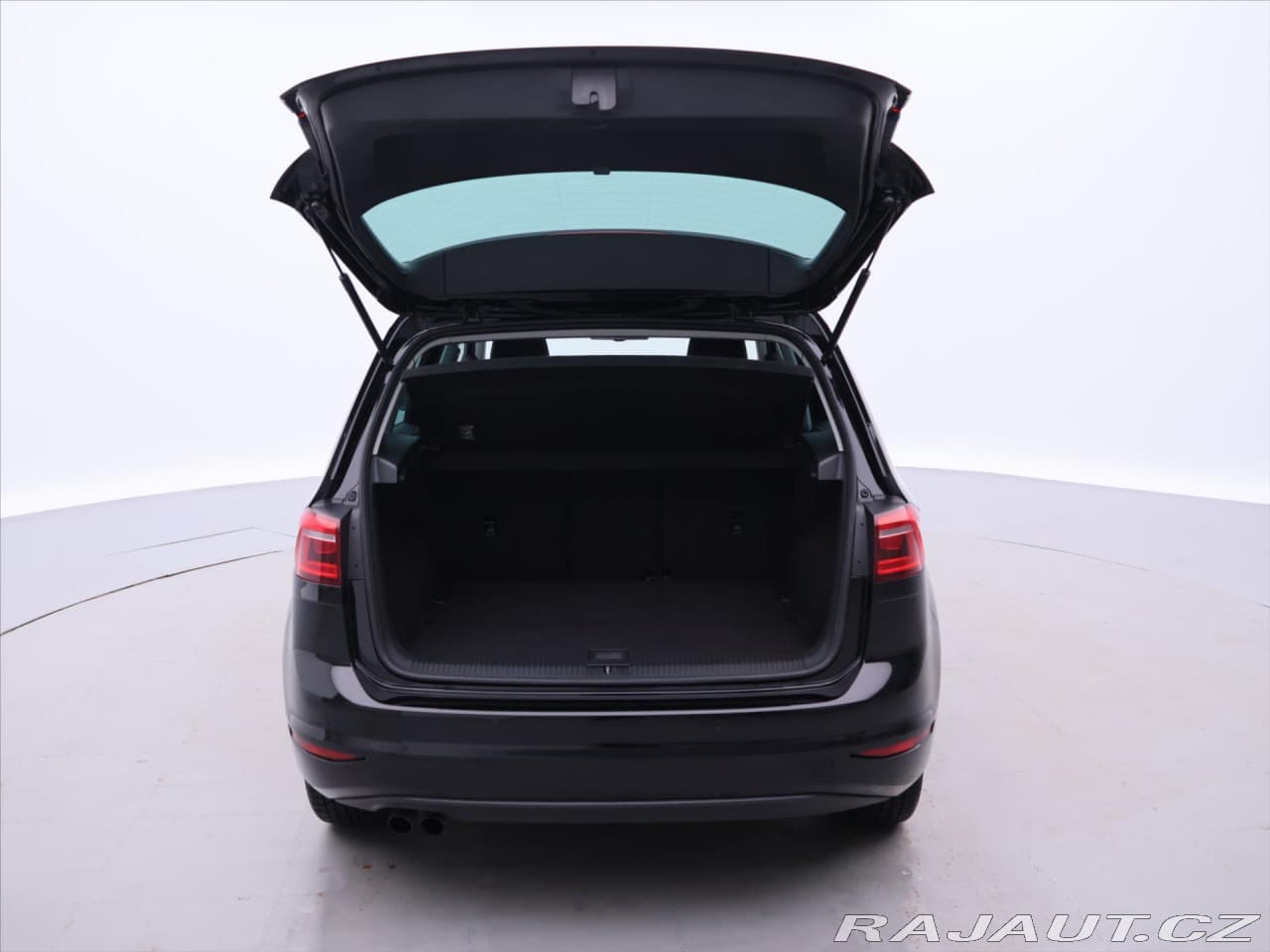 2014 Volkswagen GOLF - 9