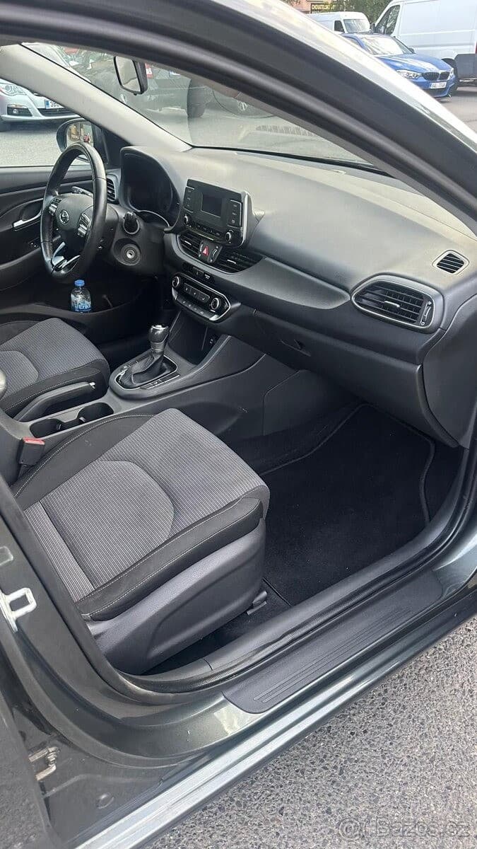 2021 Hyundai i30 - 17