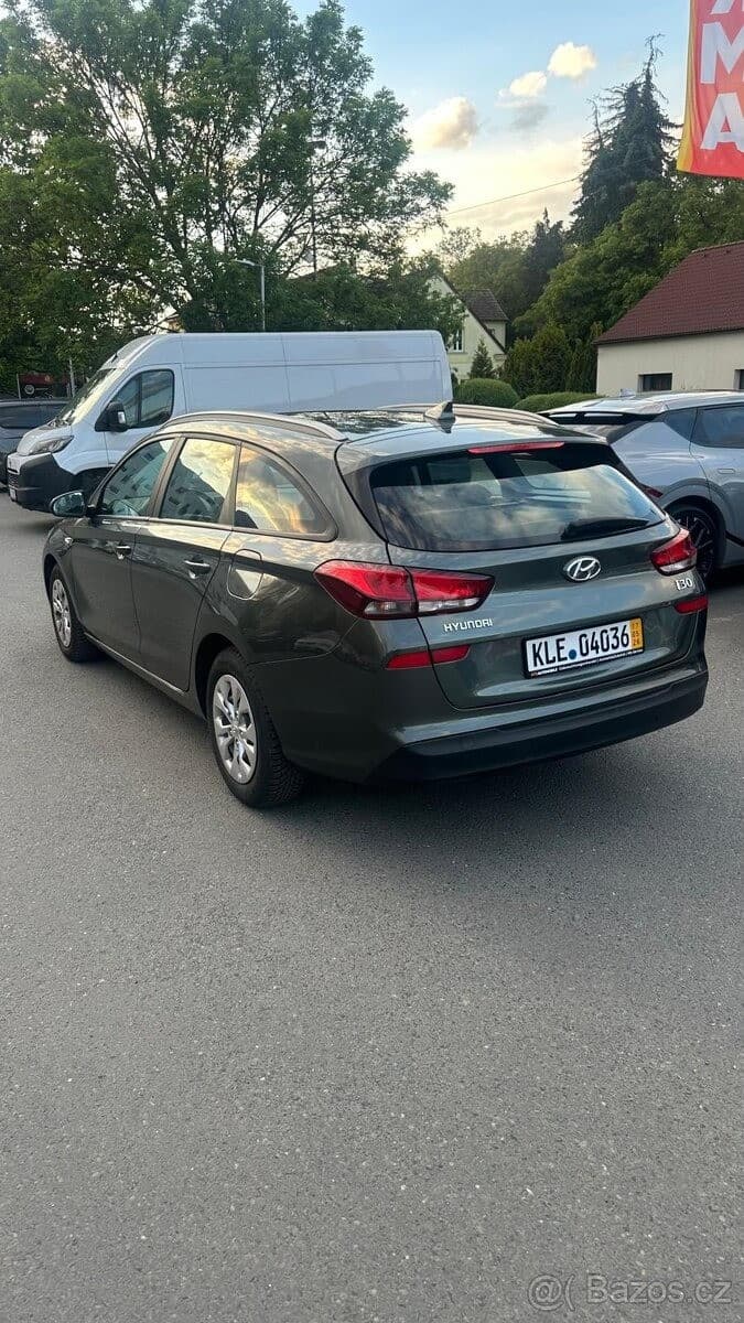 2021 Hyundai i30 - 21