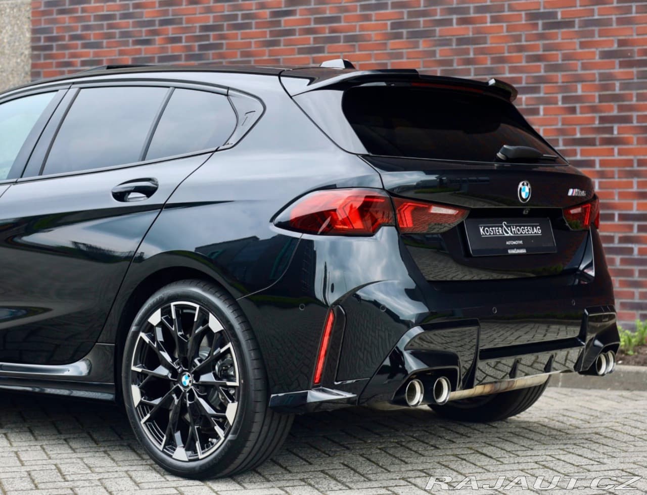 2024 BMW 1-SERIES - 49