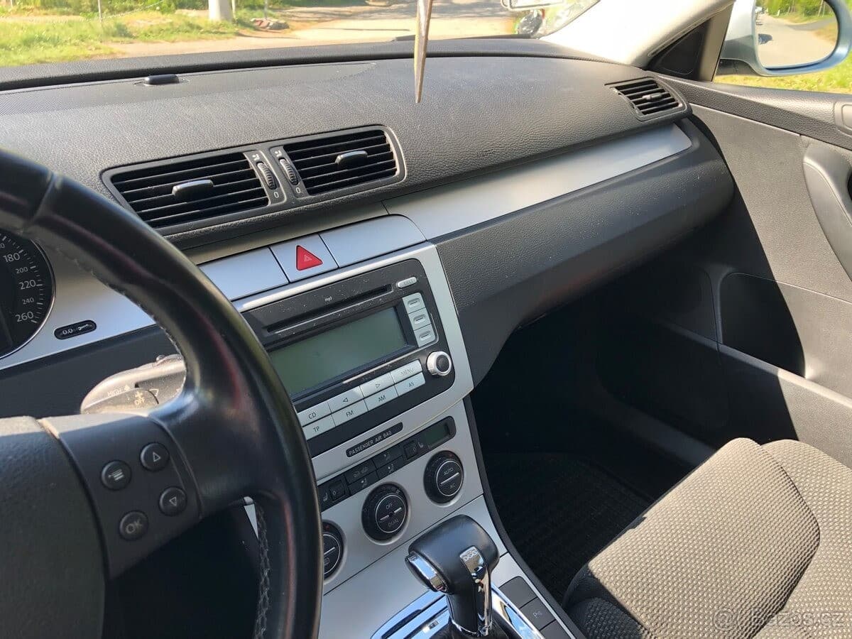 2007 Volkswagen PASSAT - 43