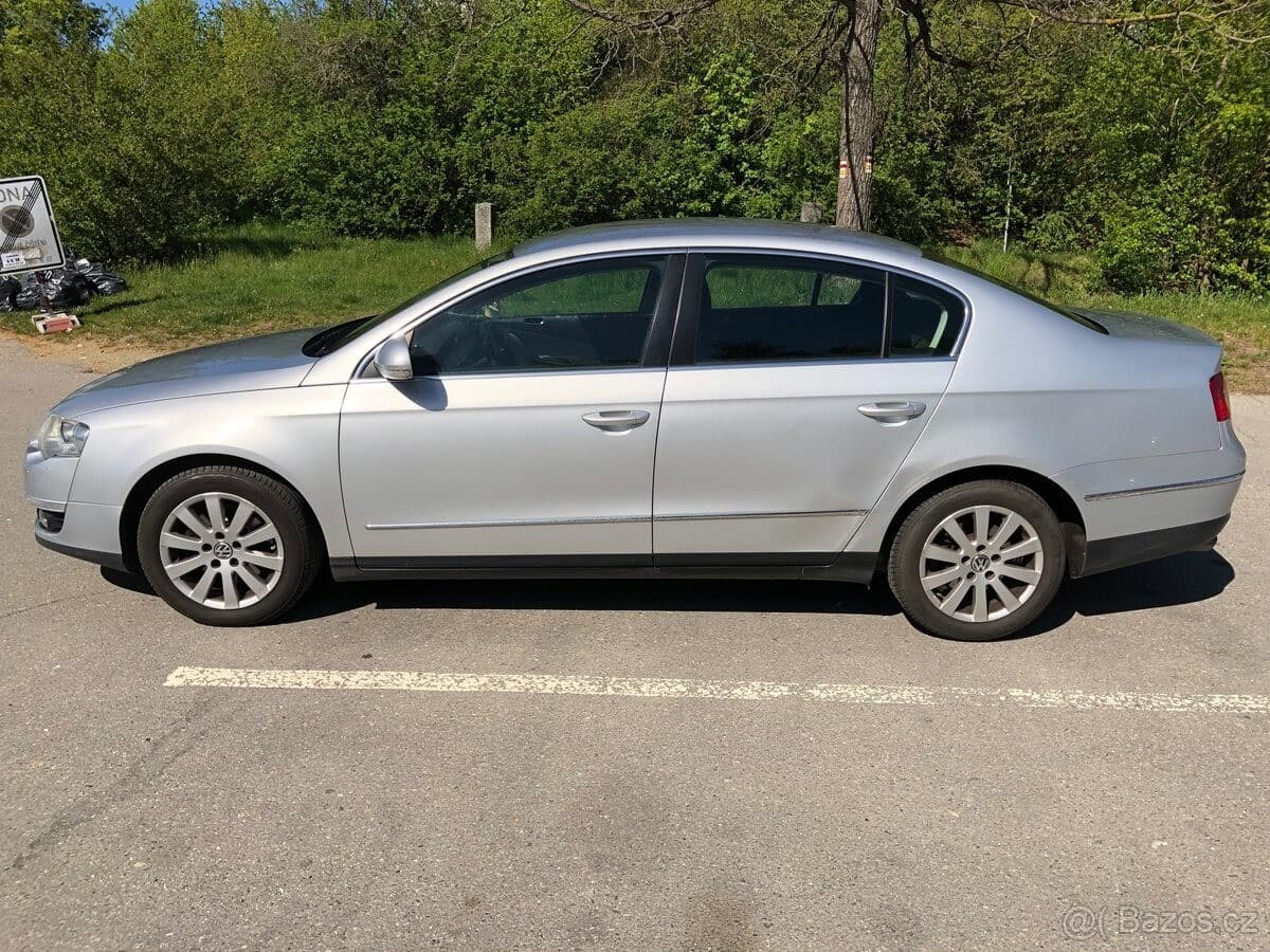 2007 Volkswagen PASSAT - 16