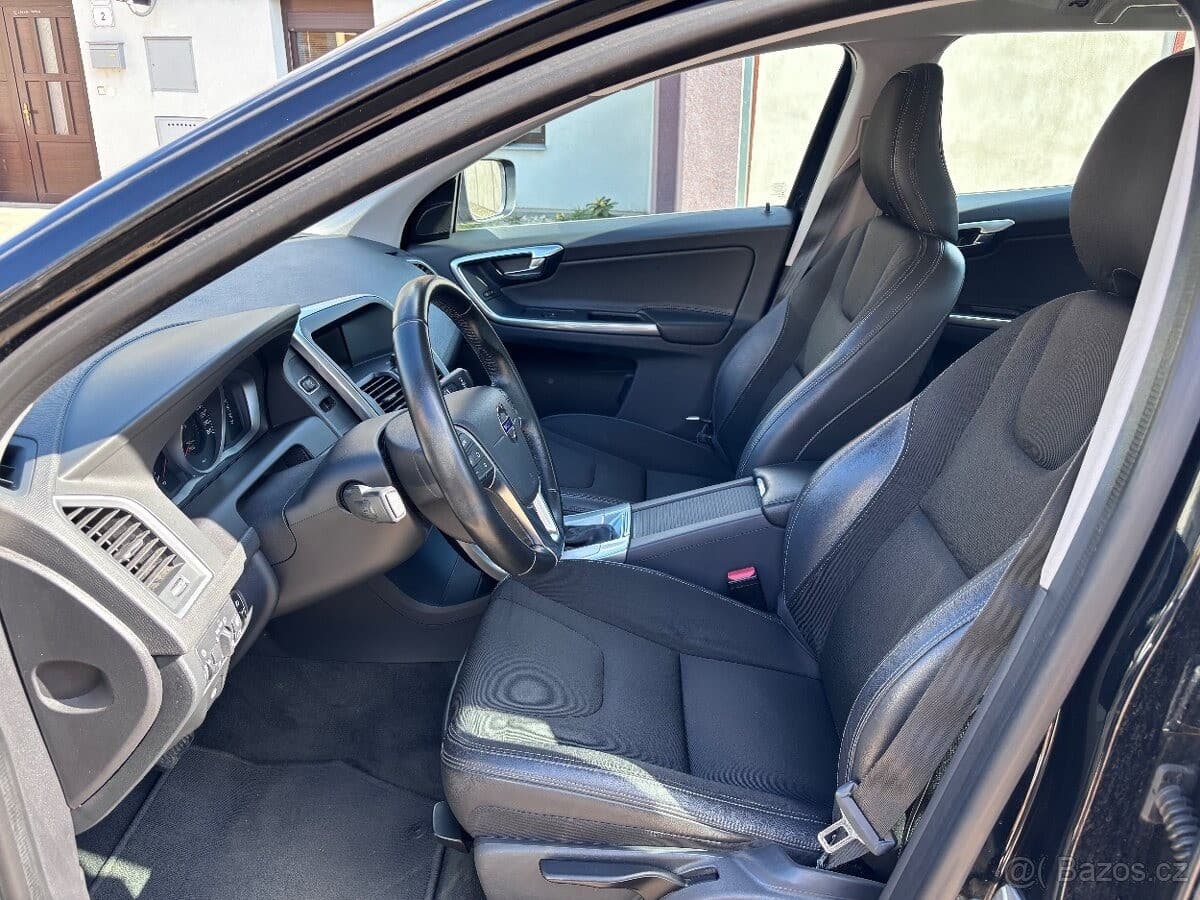 Volvo XC60 - 13
