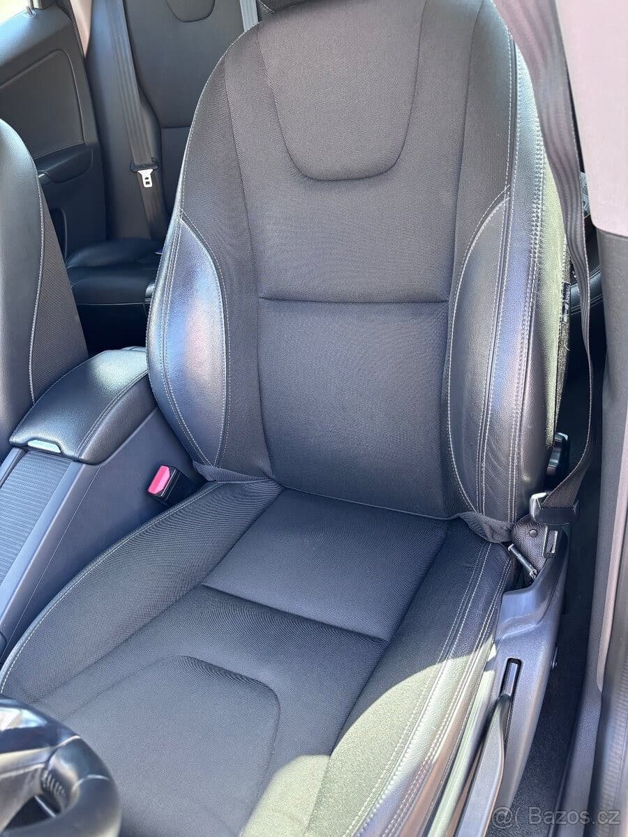 Volvo XC60 - 17