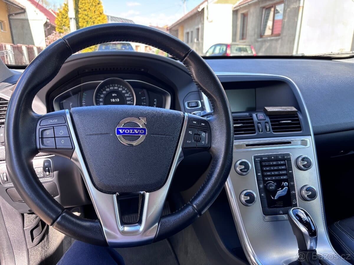 Volvo XC60 - 33