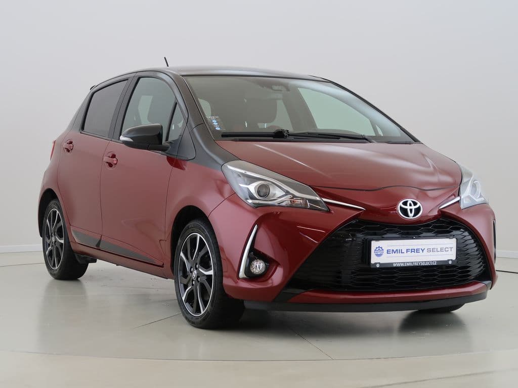 2017 Toyota YARIS - 9