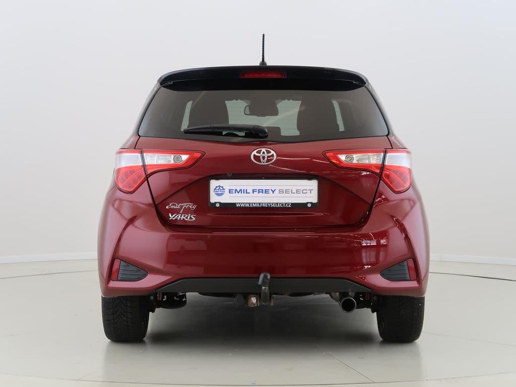 2017 Toyota YARIS - 21