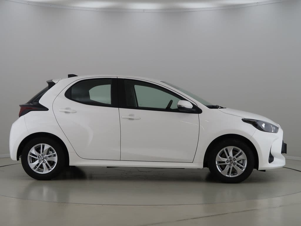 2026 Toyota YARIS - 13