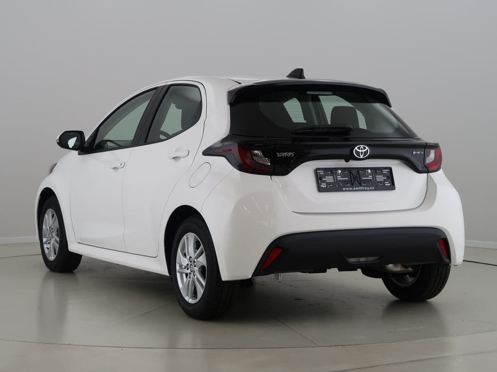 2026 Toyota YARIS - 25