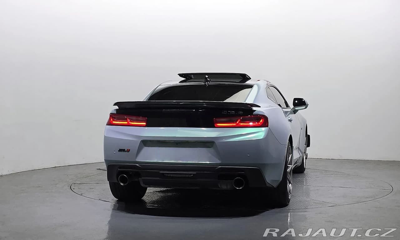 2017 Chevrolet CAMARO - 13