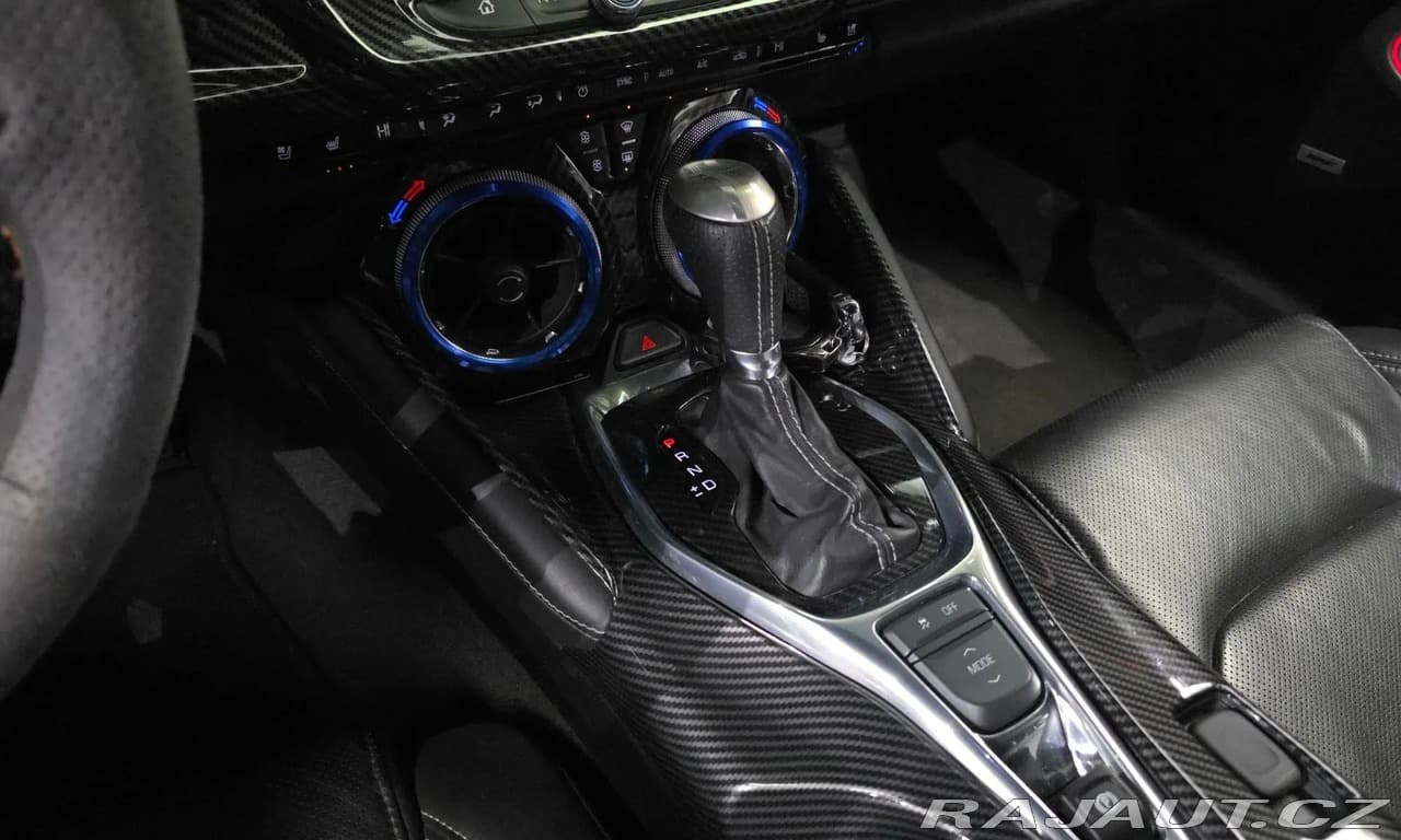 2017 Chevrolet CAMARO - 33