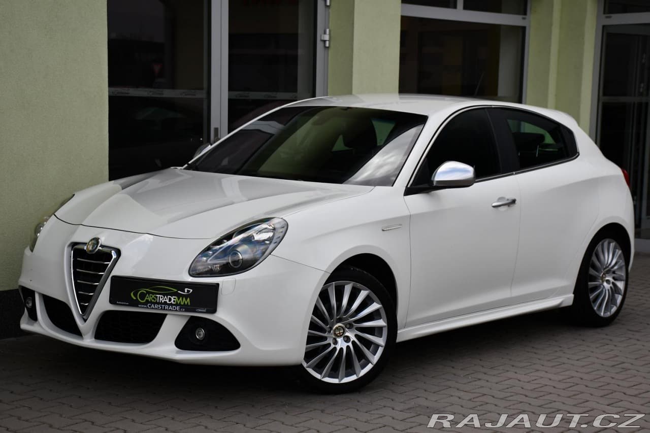 2012 Alfa Romeo GIULIETTA