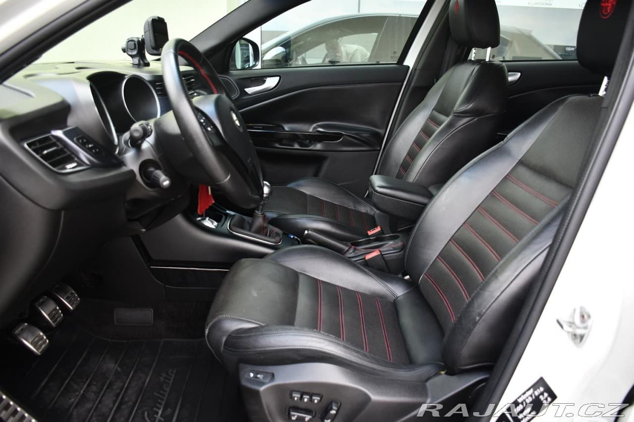 2012 Alfa Romeo GIULIETTA - 49