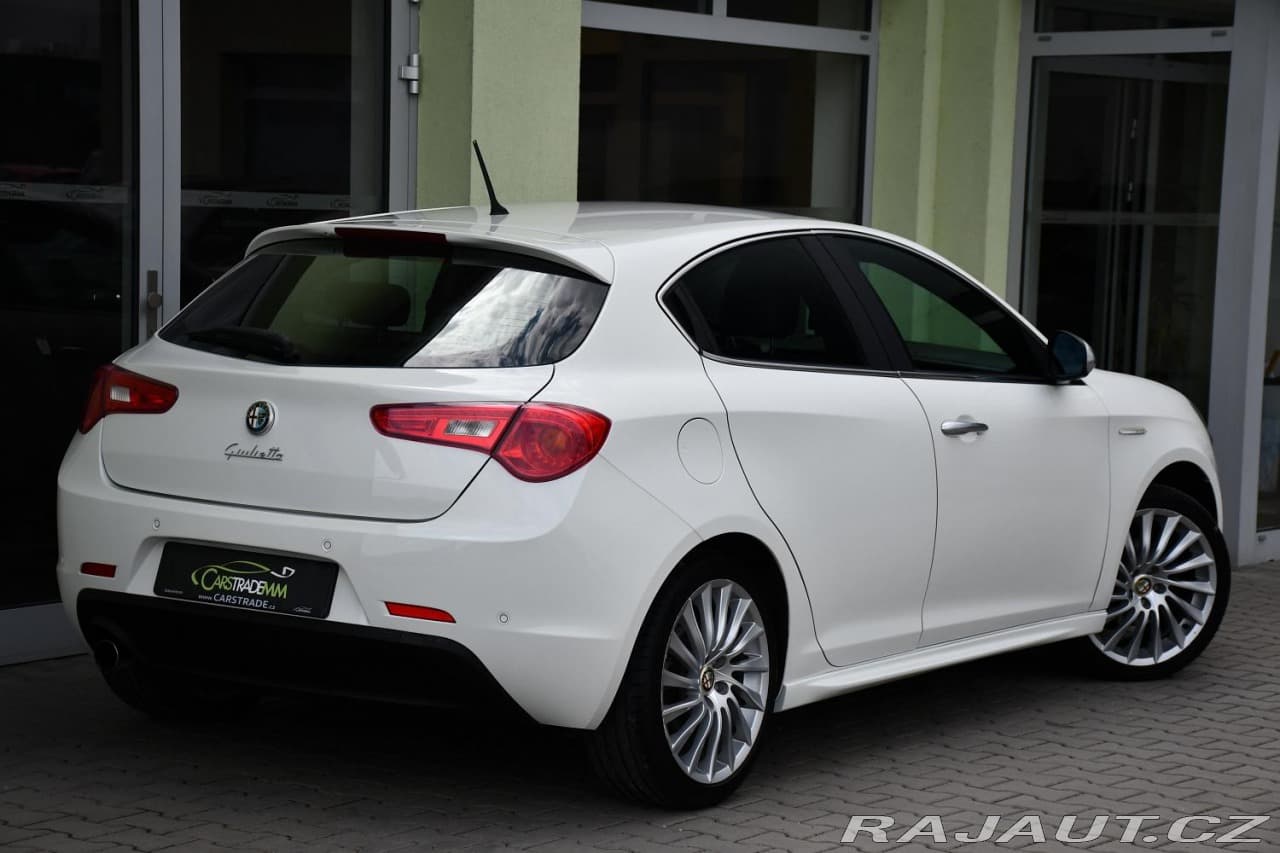2012 Alfa Romeo GIULIETTA - 13
